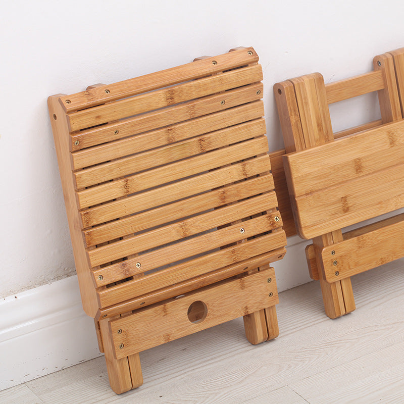 Tabouret pliable en bambou nomade - vue de trois quarts - PLISSÉ